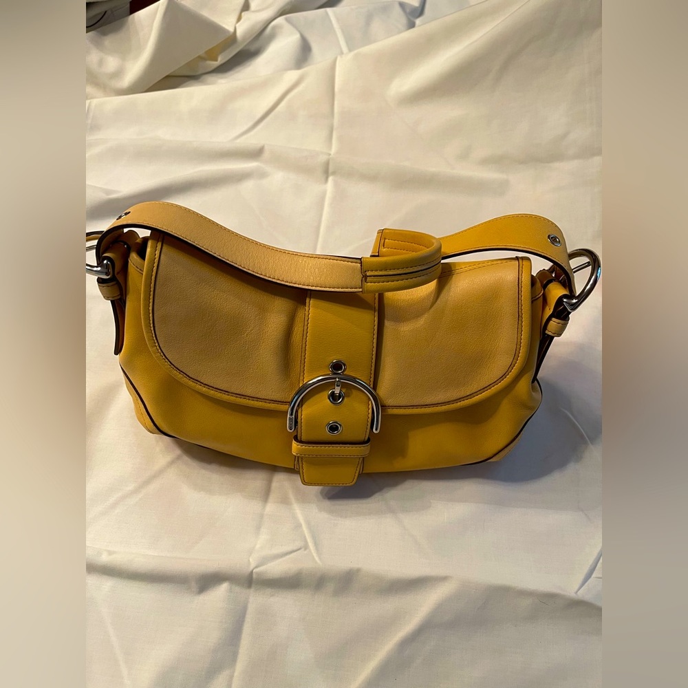 Coach yellow medium shoulder bag